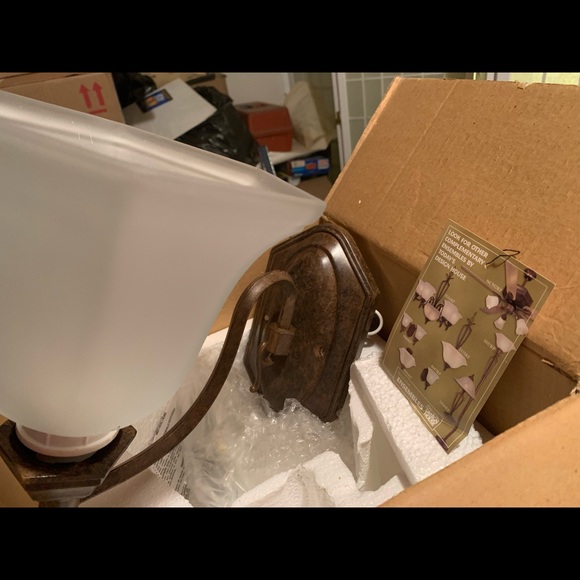 Wall Light - Picture 4 of 4